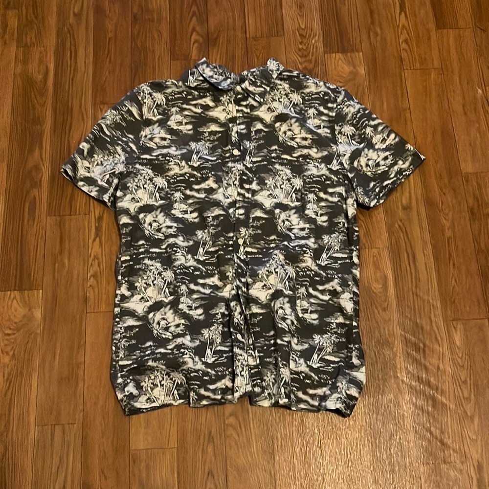 H&M grey Hawaiian shirt